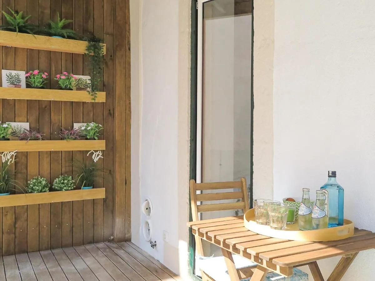 Liberdade Stylish Apt With Balcony Lisbon 0*,