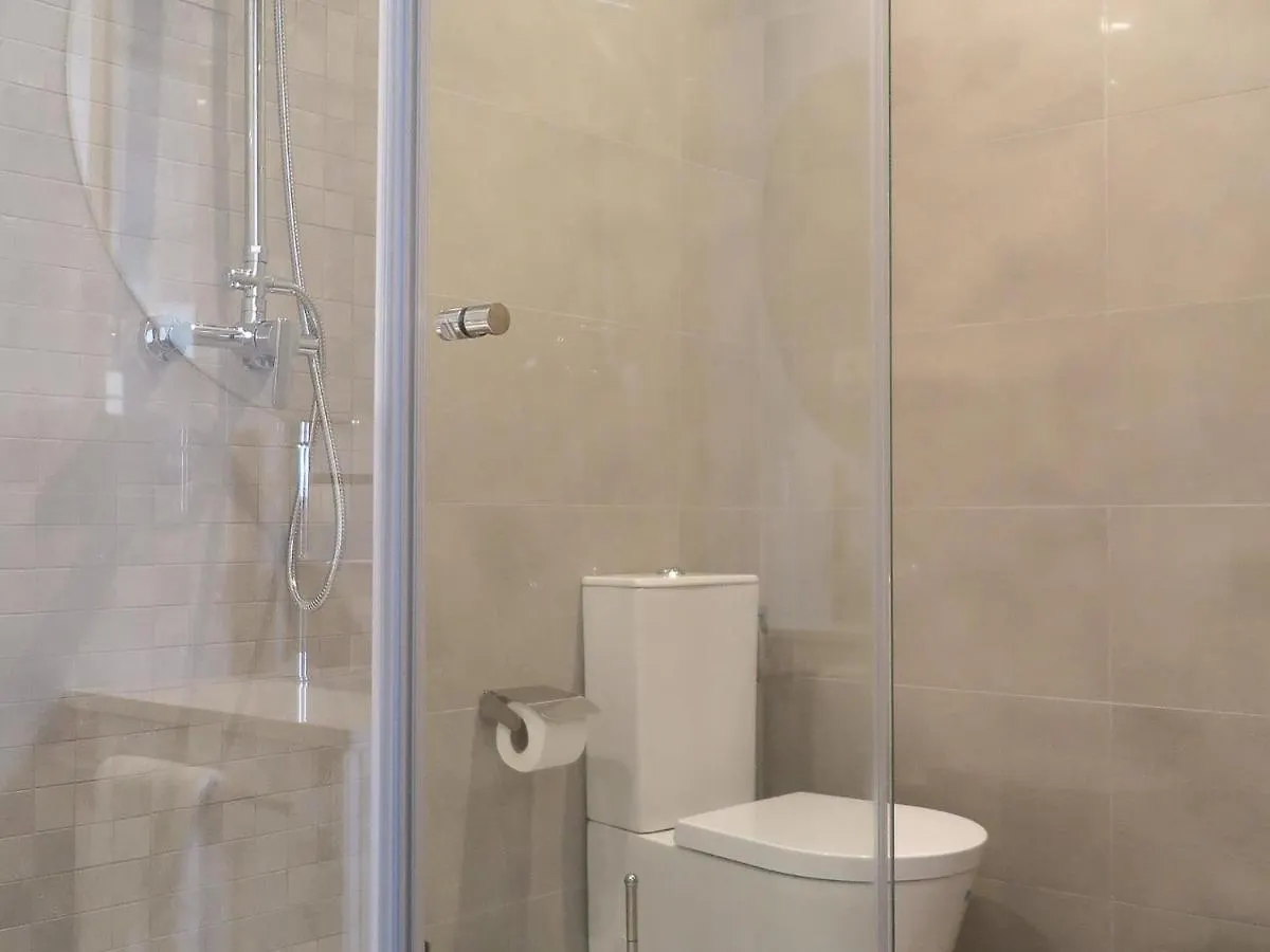 Liberdade Stylish Apt With Balcony Lisbon Apartment