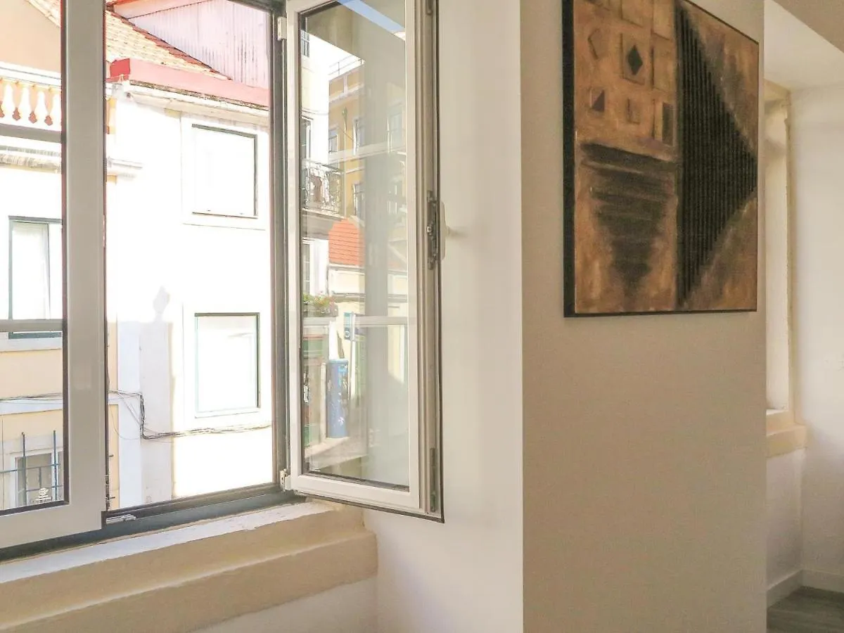 Apartment Liberdade Stylish Apt With Balcony Lisbon